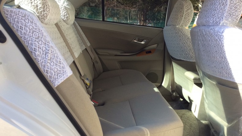 内装後方シート