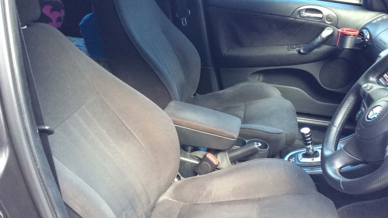 内装前方シート