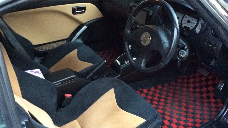 内装前方シート