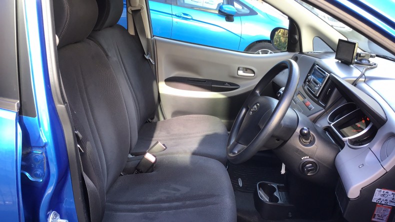 内装前方シート