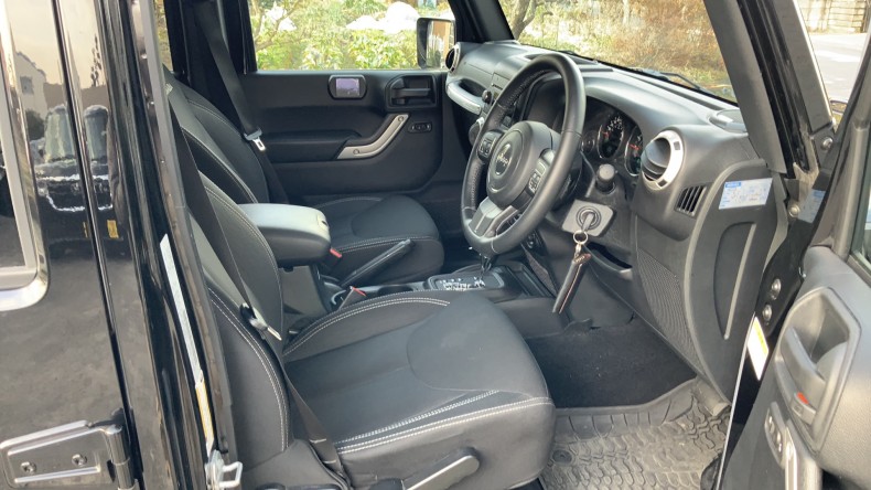 内装前方シート