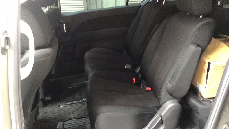 内装後方シート