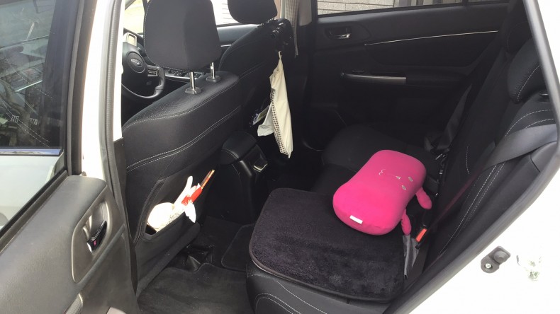 内装後方シート