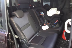 内装後方シート