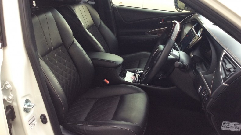 内装前方シート