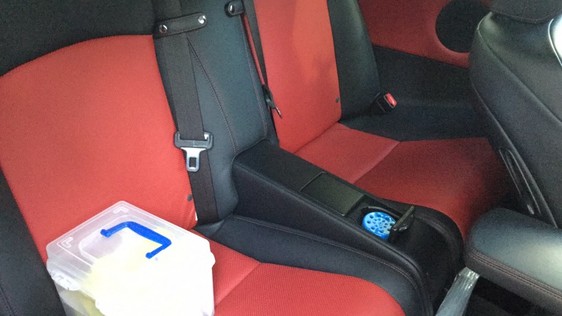 内装後方シート