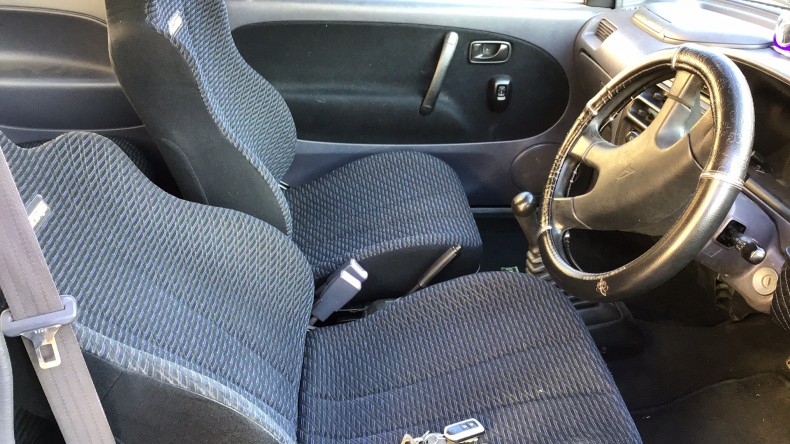 内装前方シート