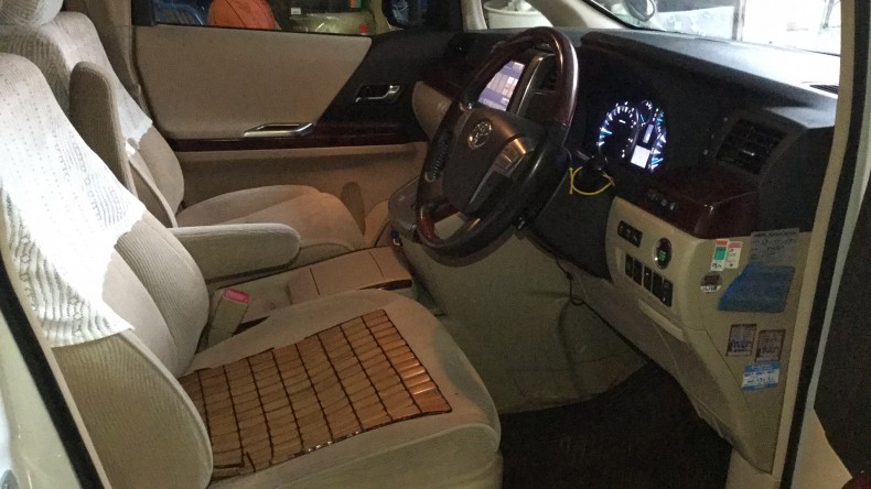 内装前方シート