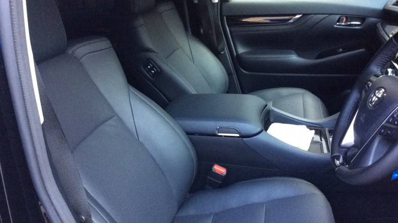 内装前方シート