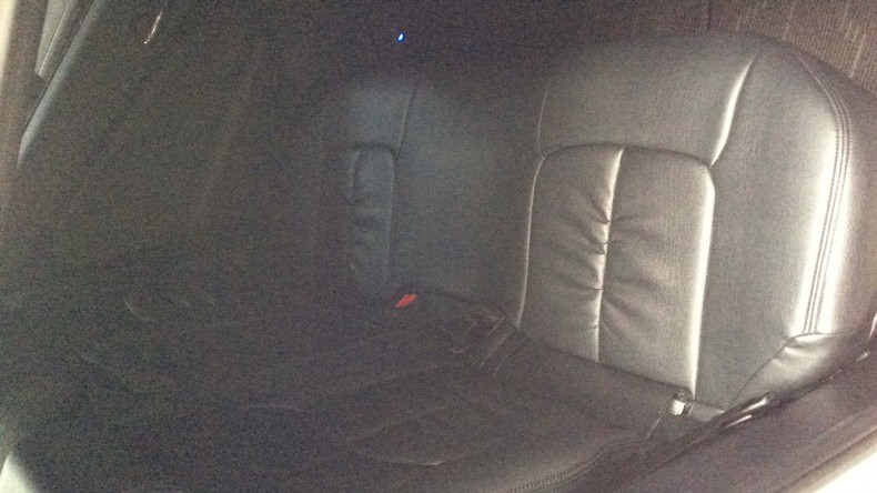 内装後方シート