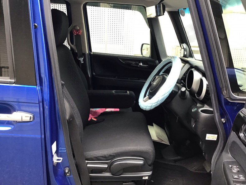 内装前方シート