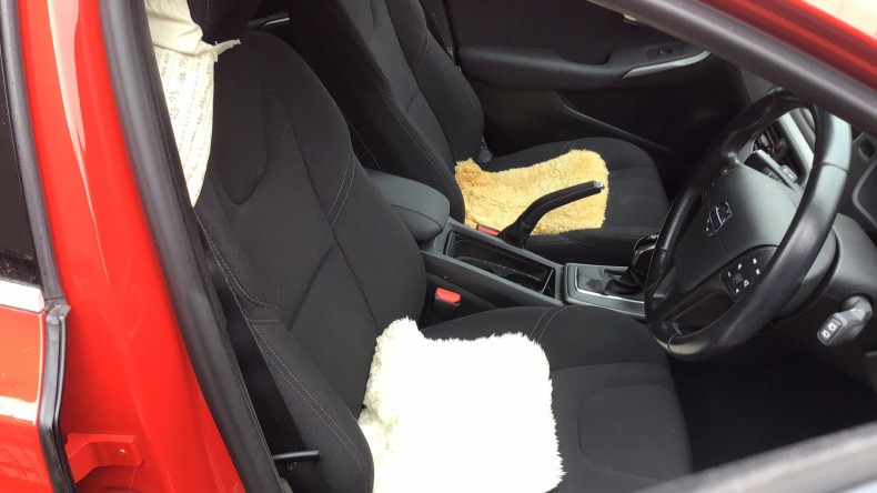 内装前方シート