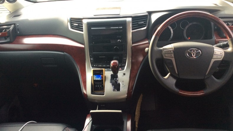 内装インパネ全体