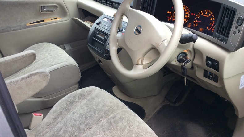 内装前方シート