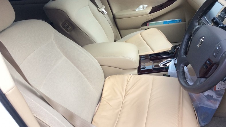 内装前方シート