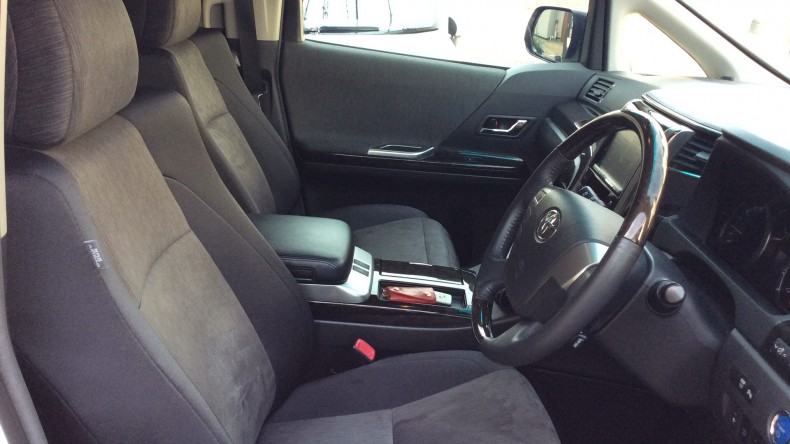 内装前方シート