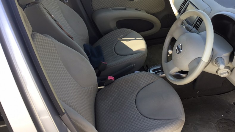 内装前方シート