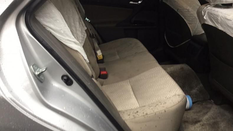 内装後方シート