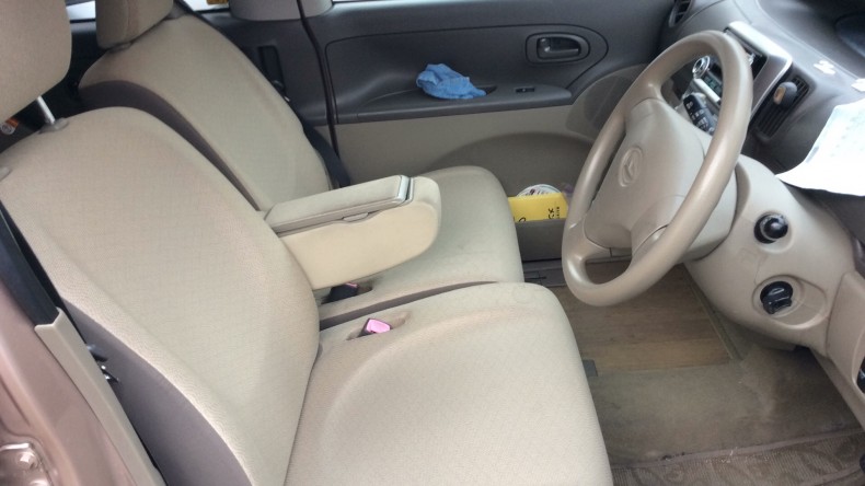 内装前方シート