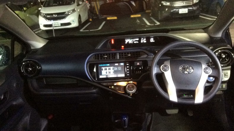 内装インパネ全体