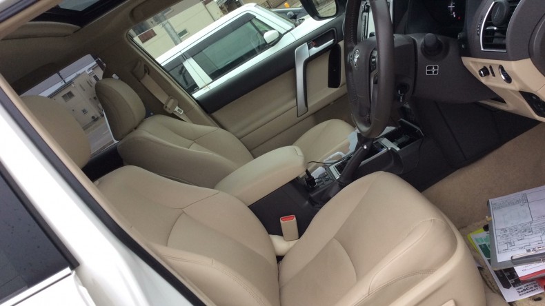 内装前方シート