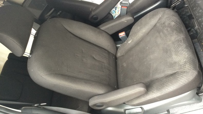 内装後方シート