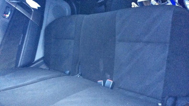 内装後方シート