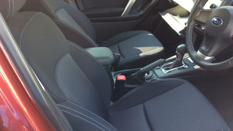 内装前方シート