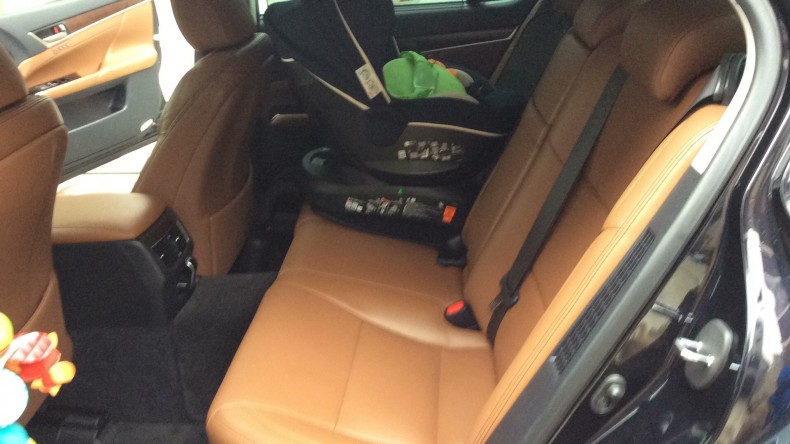 内装後方シート