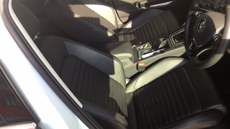 内装前方シート