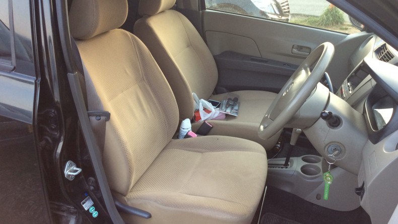 内装前方シート