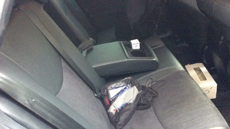 内装後方シート