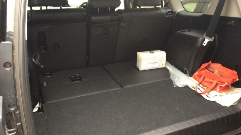 内装トランク