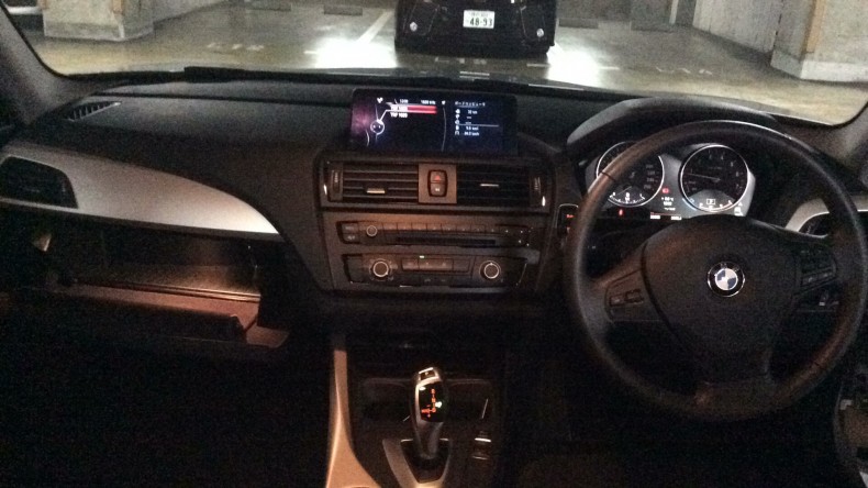 内装インパネ全体