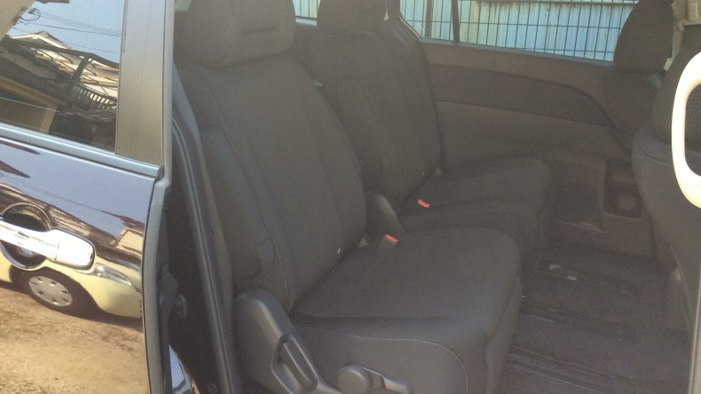 内装後方シート