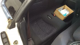 内装後方シート