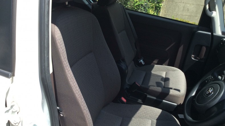 内装前方シート