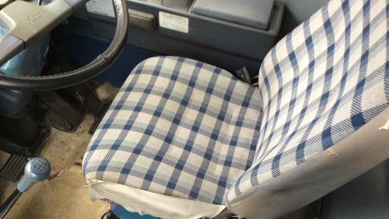 内装前方シート