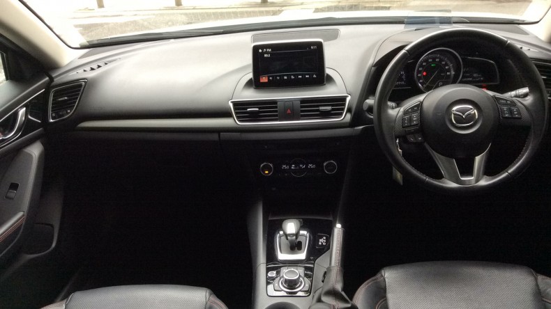 内装インパネ全体