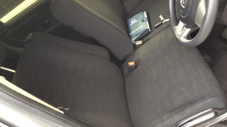 内装前方シート