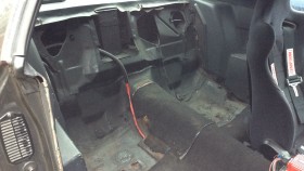 内装後方シート