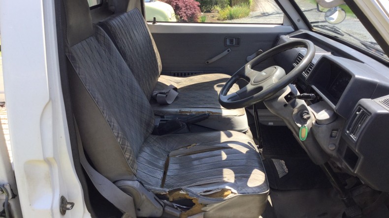 内装前方シート