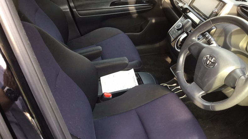 内装前方シート