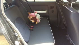 内装後方シート