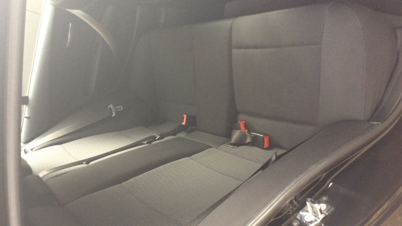 内装後方シート