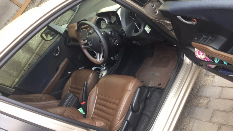 内装前方シート