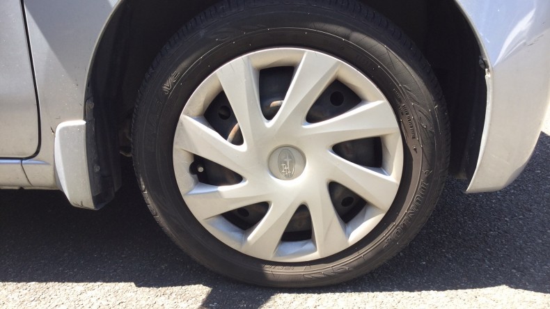 タイヤホイール前