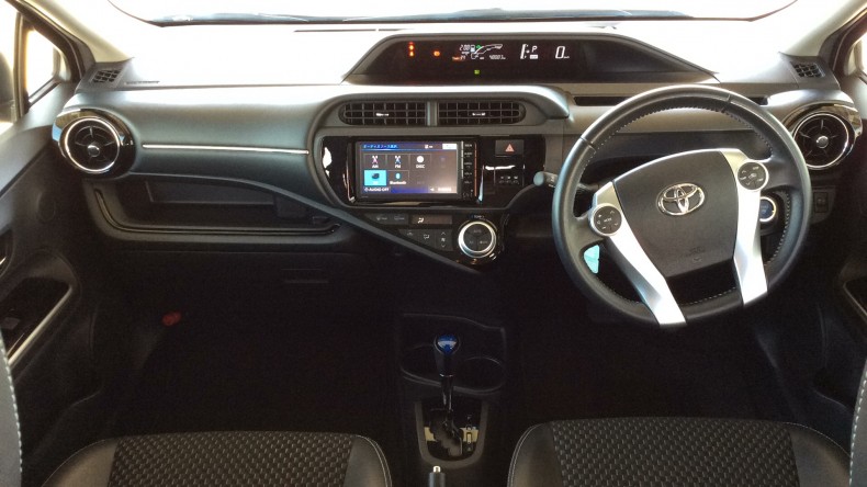 内装インパネ全体