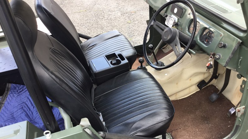 内装前方シート