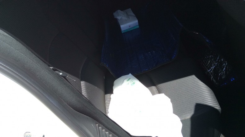 内装後方シート